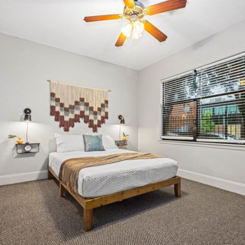 3rd bedroom with queen-size bed.