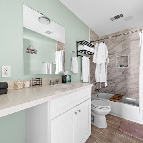 3rd full bathroom is fully stocked with all you need.