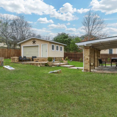 Gather the whole family and enjoy a warm, peaceful dinner in the cozy backyard.