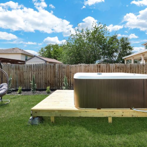 This luxurious hot tub is just one reservation away!