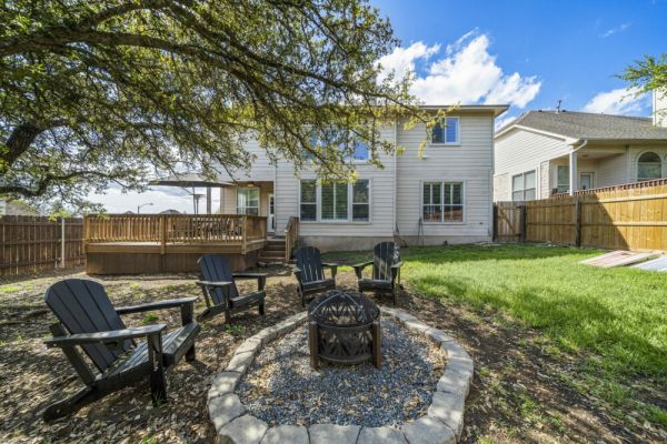 Austin Getaway | Gym Yoga | Yard BBQ | Games WiFi