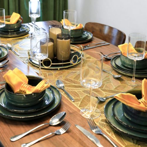 Good quality tableware.