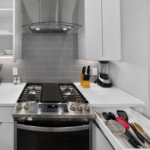 Kitchen is fully equipped so that you can feel like home for long stays.