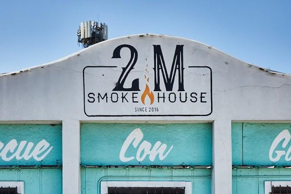 2M Smokehouse