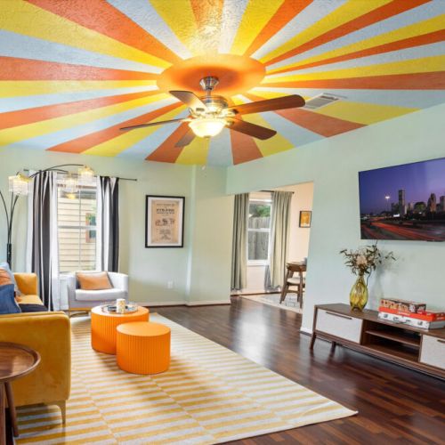 Perfectly designed to accommodate all your family and friends comfortably.