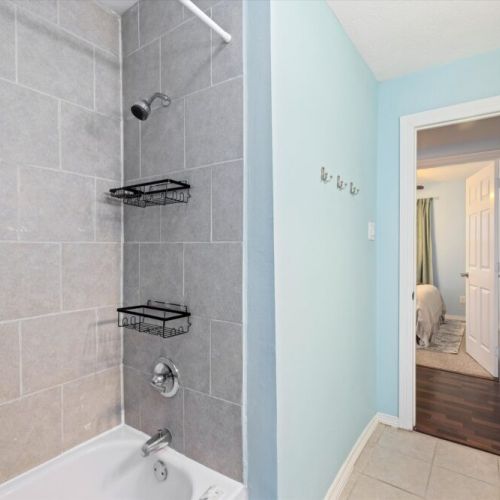Towels included.