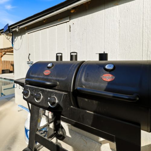 We’ve added a gas grill so you can enjoy amazing al fresco meals outdoors.