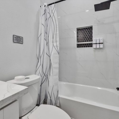 Towels included.