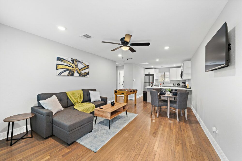 Perfectly designed to accommodate all your family and friends comfortably.