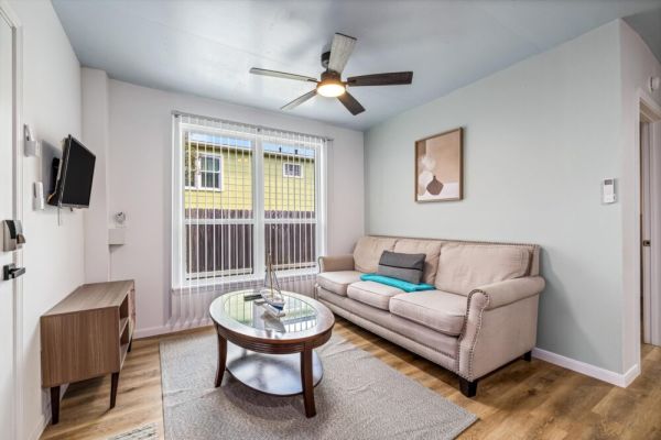 Cozy Apt Nr Beach & Pier 21 | Yard BBQ Games WiFi