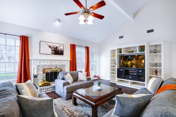 Nr Sea World | Games | WiFi | BBQ | Yard | Pet Ok