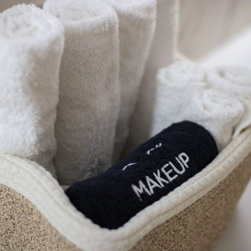 Towels included.