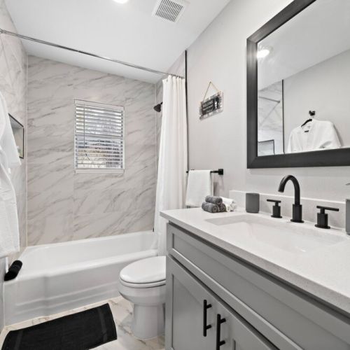 4th full bathroom is fully stocked with all you need.