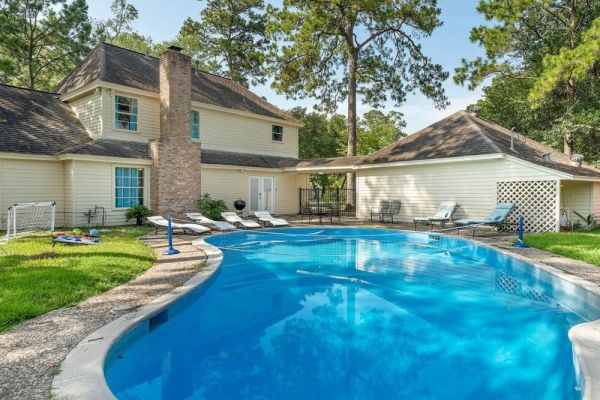 Pool Oasis | Games | WiFi | BBQ | Yard | Sleep 16
