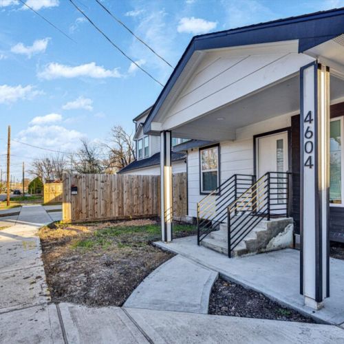 An exterior view of our lovely home. Can't wait to host you.