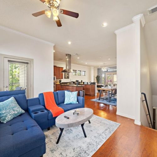 Perfectly designed to accommodate all your family and friends comfortably.