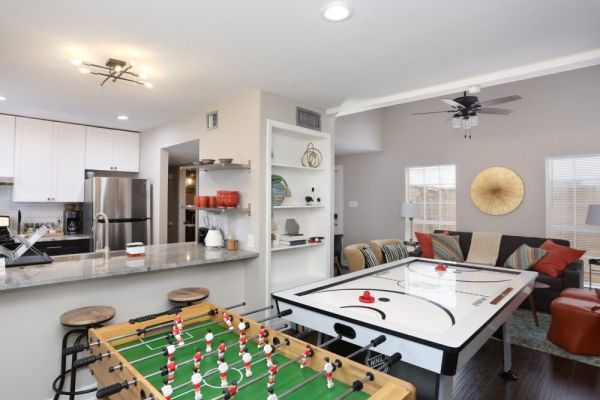 Cozy Alamo Getaway • Game Room • Patio w/Grill • Outdoor Games • Netflix • Wine • Alamo Heights