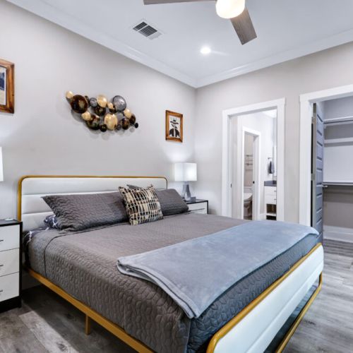 2nd bedroom with king size bed and smart TV