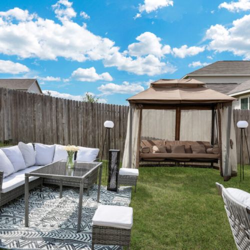 Enjoy yourself in our patio swing bench.