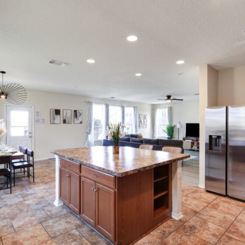 Plenty of space to prepare a delicious meal for your whole group.
