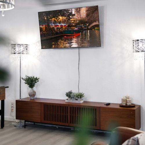 Large smart TV included.