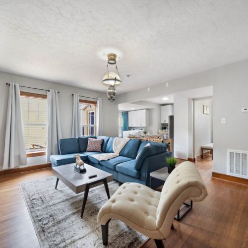 Perfectly designed to accommodate all your family and friends comfortably.