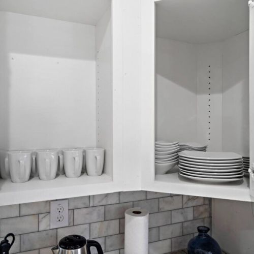 Kitchen is fully equipped so that you can feel like home for long stays.