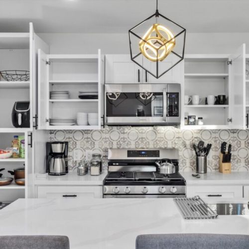 Kitchen is fully equipped so that you can feel like home for long stays.