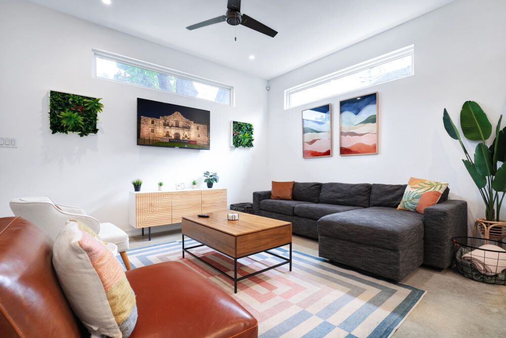 Perfectly designed to accommodate all your family and friends comfortably.