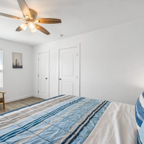 It sure looks comfy! Accent chair included.