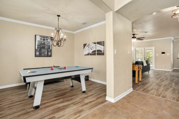 Cibolo SA Getaway | Wi-Fi | BBQ | Games | Parking