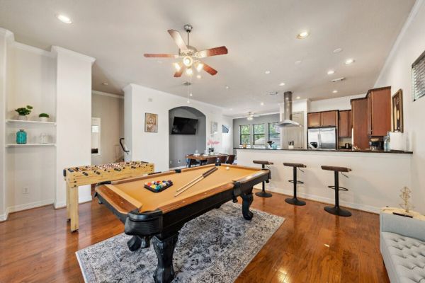 Near DT, Heights, Washington | WiFi | Games | BBQ