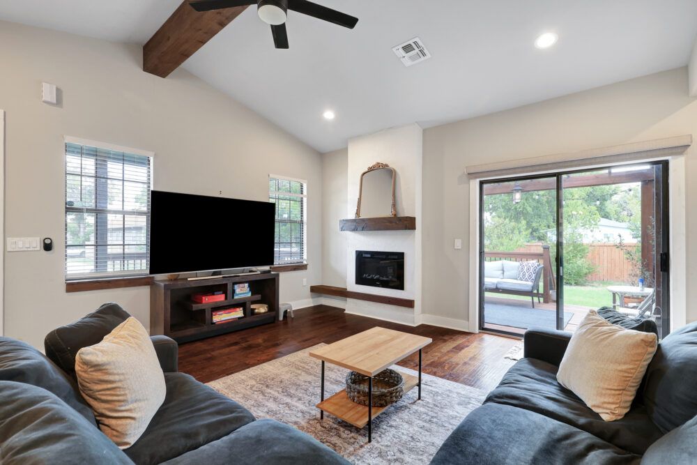 Perfectly designed to accommodate all your family and friends comfortably.