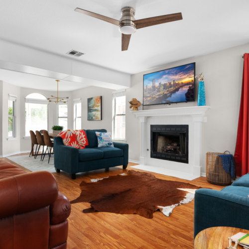 Perfectly designed to accommodate all your family and friends comfortably.