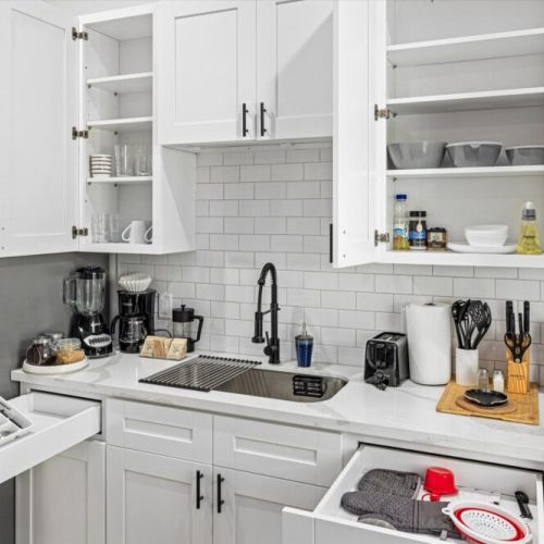 Kitchen is fully equipped so that you can feel like home for long stays.