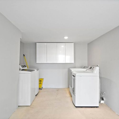 Fully-equipped laundry room.