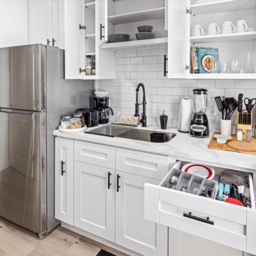 Kitchen is fully equipped so that you can feel like home for long stays.