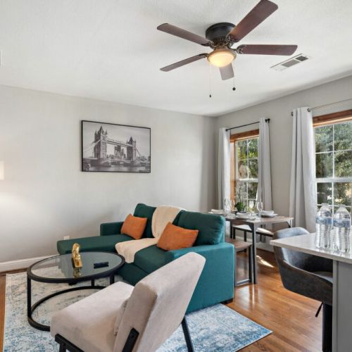 Perfectly designed to accommodate all your family and friends comfortably.
