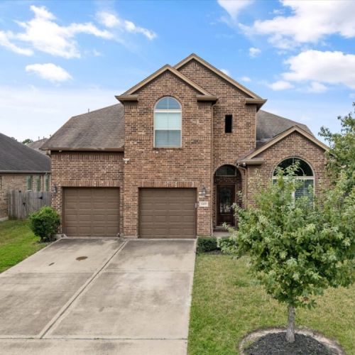 An exterior view of our lovely home. Can't wait to host you.