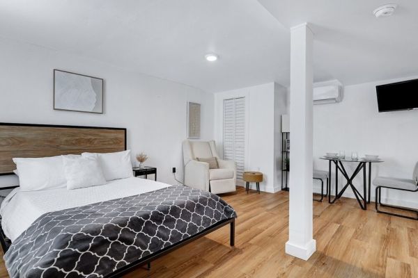 Studio Nr DT River Walk + Alamo | Games BBQ Yard