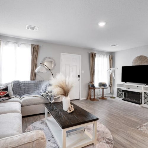 Perfectly designed to accommodate all your family and friends comfortably.