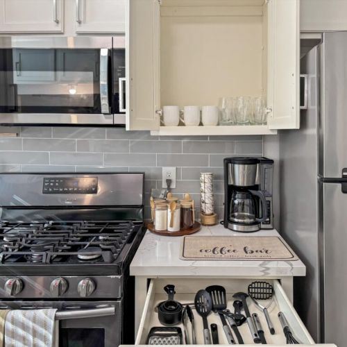 Kitchen is fully equipped so that you can feel like home for long stays.