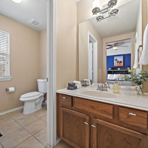 4th full bathroom is fully stocked with all you need.