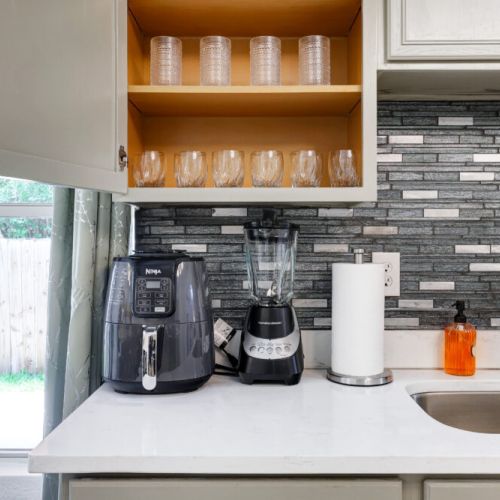 We include a Ninja air fryer.