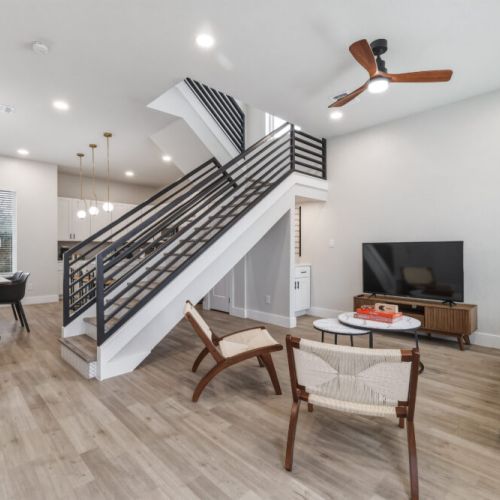 Enjoy plenty of light and space!