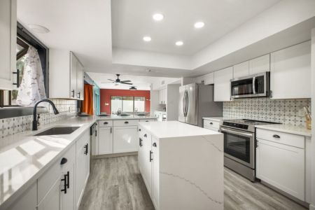 Our beautiful chefs kitchen to whip up amazing meals for the whole group.