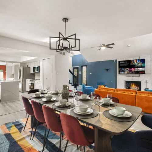 Enjoy the luminosity of the dining area