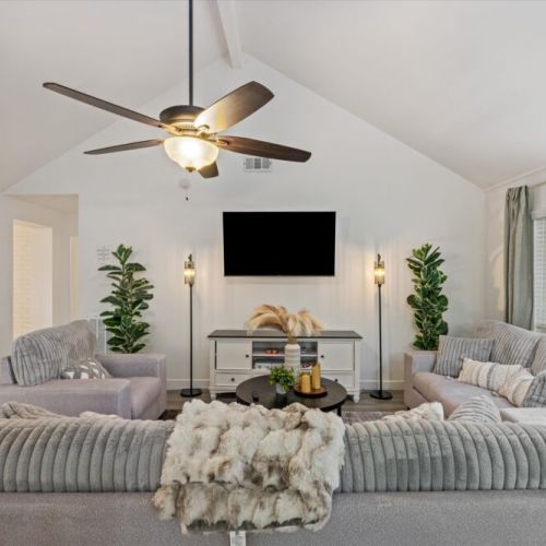 Ideal for sharing among large groups. Large smart TV included.