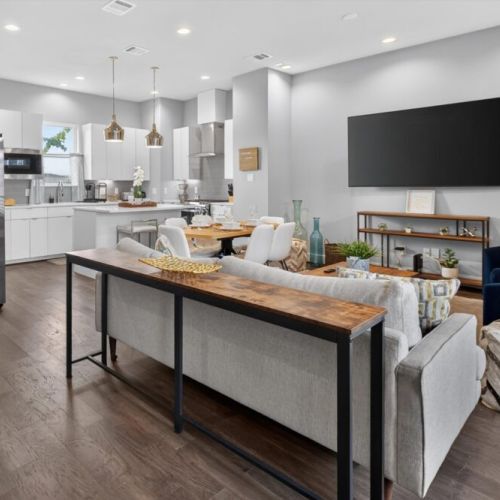 Perfectly designed to accommodate all your family and friends comfortably.