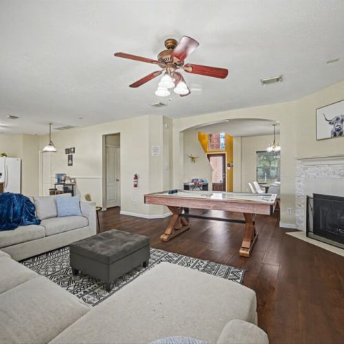 Ideal for sharing among large groups.